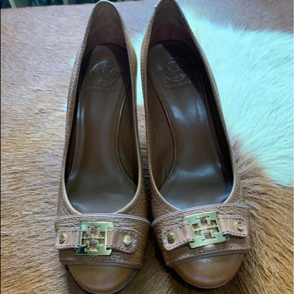 Tory Burch Natalya wedge sz 8.5